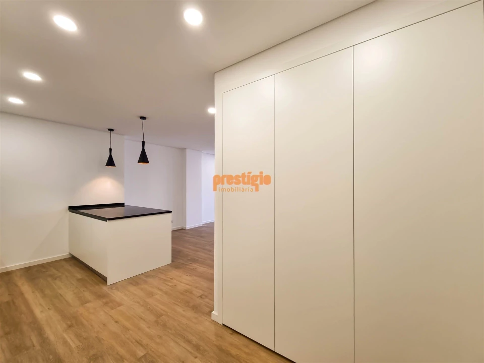 Apartamento T2 para Venda em São Vitor (Braga) Foto 9