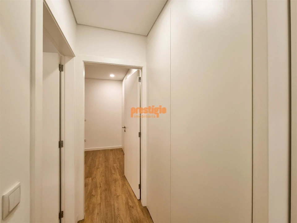 Apartamento T2 para Venda em São Vitor (Braga) Foto 13