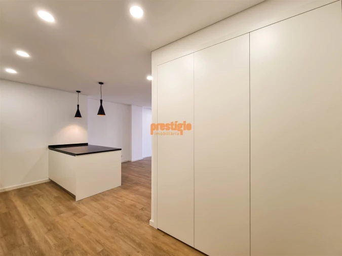 Apartamento T2 para Venda em São Vitor (Braga) Foto 9