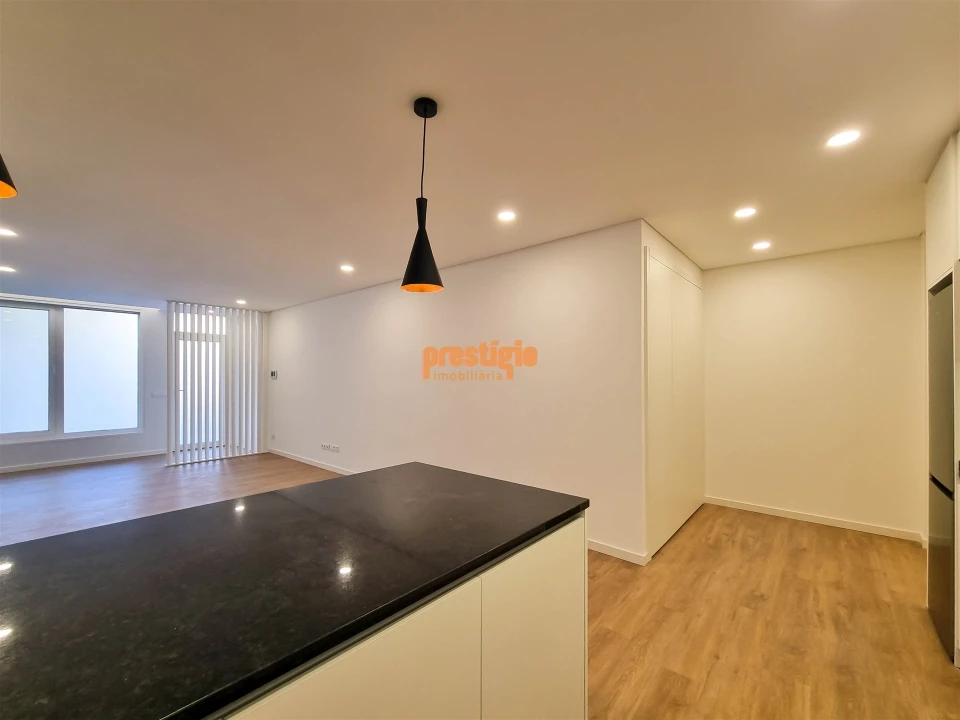 Apartamento T2 para Venda em São Vitor (Braga) Foto 8