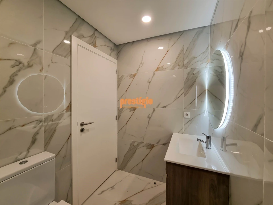 Apartamento T2 para Venda em São Vitor (Braga) Foto 12