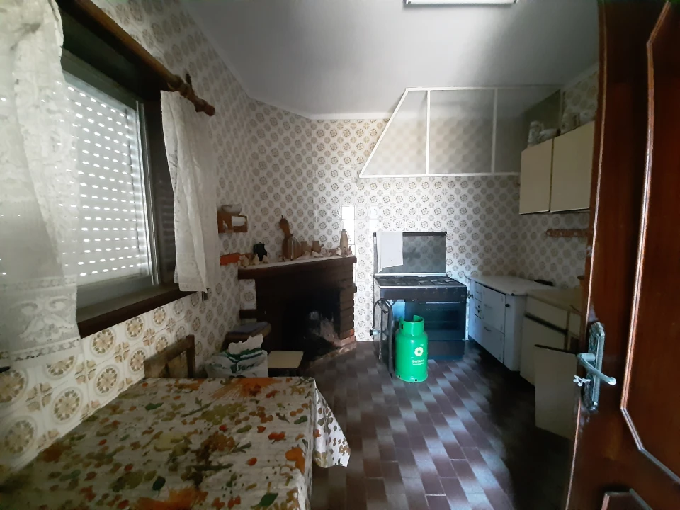 Moradia T3 para Venda em Escariz Foto 3