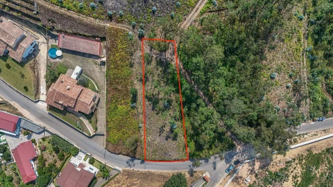 Terreno para Venda em Ossela