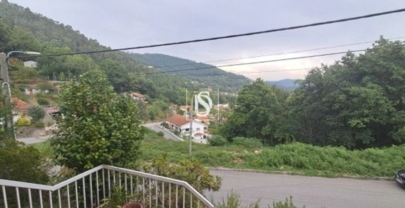 Moradia T3 para Venda em Varzea Foto 29