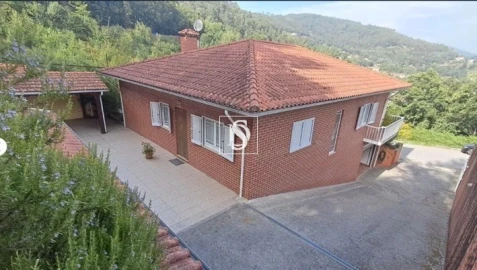 Moradia T3 para Venda em Varzea