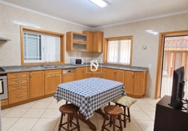 Moradia T3 para Venda em Varzea