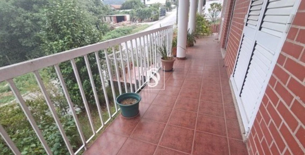 Moradia T3 para Venda em Varzea Foto 31