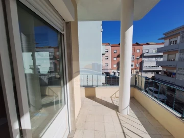 Apartamento T2 para Venda em Falagueira-Venda Nova