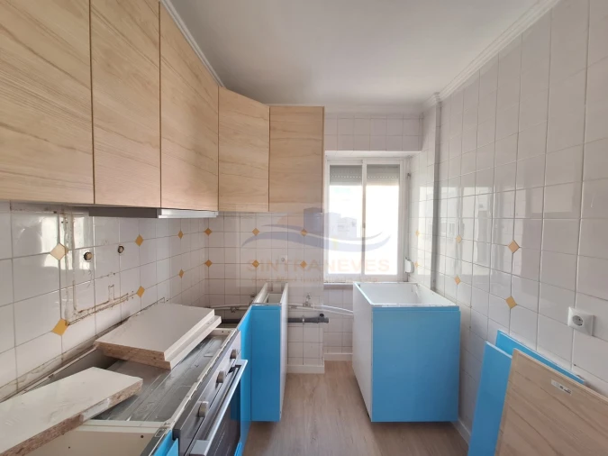 Apartamento T2 para Venda em Falagueira-Venda Nova Foto 4