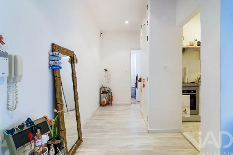 Apartamento T1 para Venda em Amora Foto 6