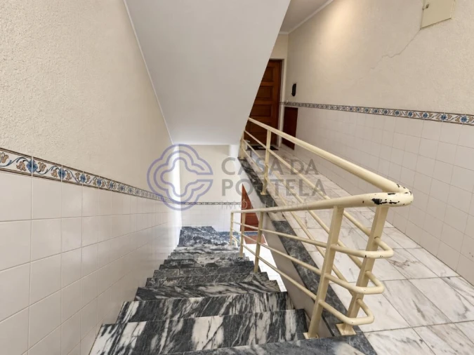 Apartamento T2 para Venda em Fajozes Foto 24