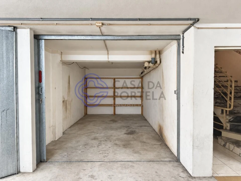 Apartamento T2 para Venda em Fajozes Foto 26