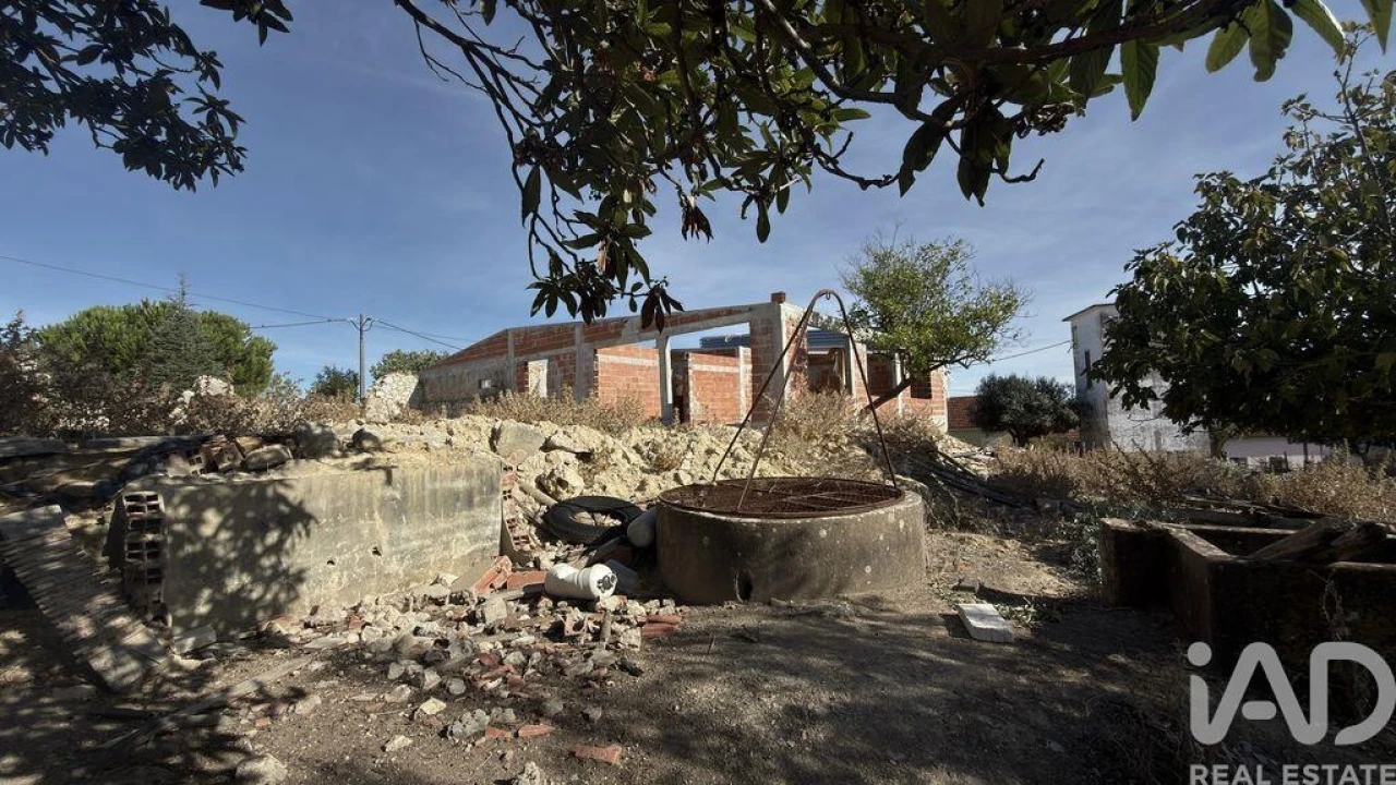 Moradia T7 para Venda em Azoia de Cima e Tremês Foto 33