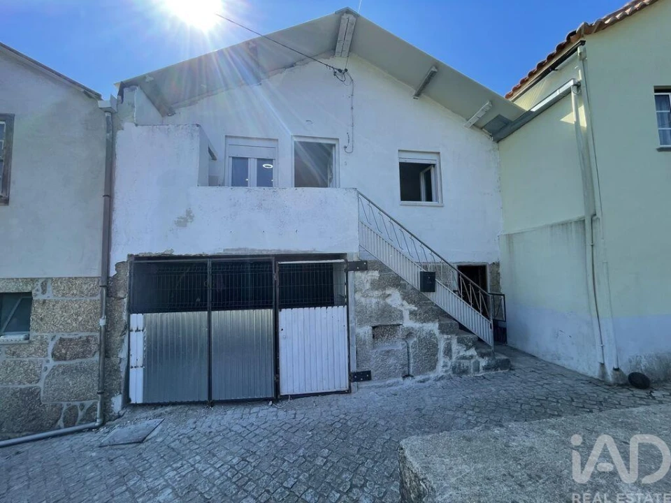 Moradia T2 para Venda em Lagos da Beira e Lajeosa Foto 15