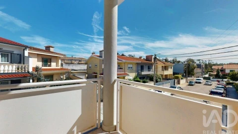 Moradia T4 para Venda em Fajozes