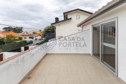 Moradia T3 para Venda em Madalena