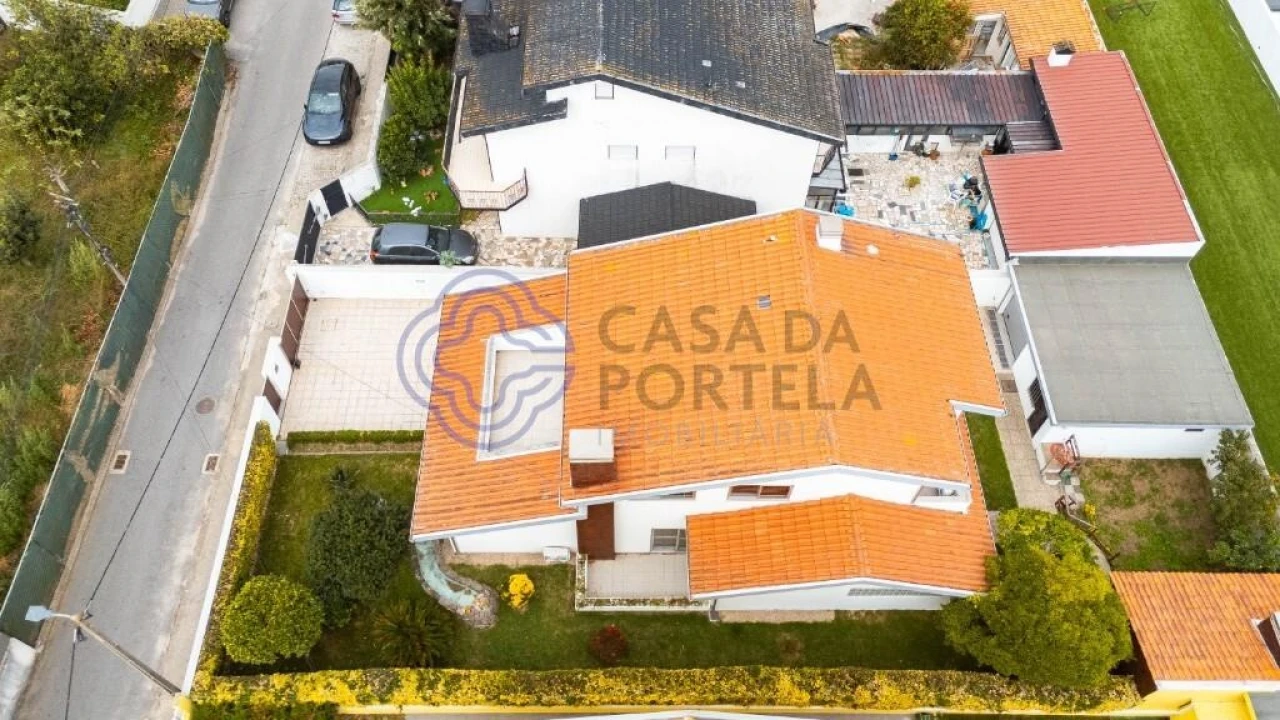 Moradia T3 para Venda em Madalena Foto 34