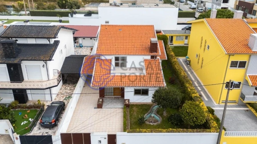 Moradia T3 para Venda em Madalena