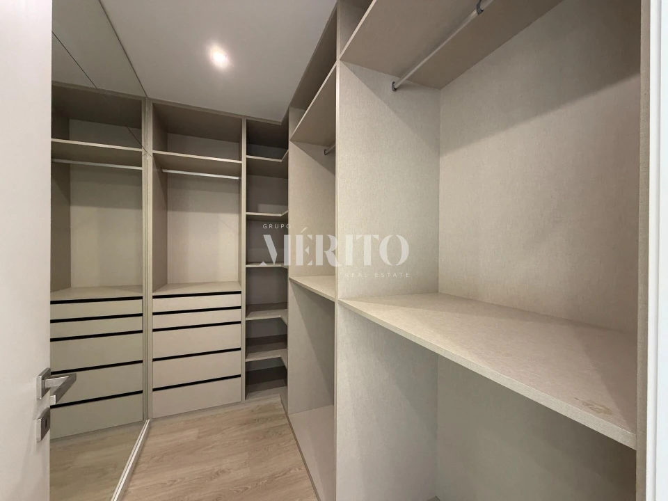 Moradia T4 para Venda em São Vitor (Braga) Foto 9