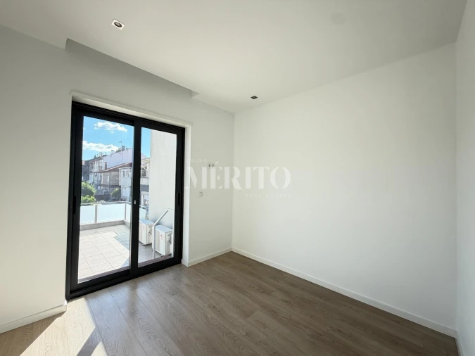 Moradia T4 para Venda em São Vitor (Braga) Foto 6