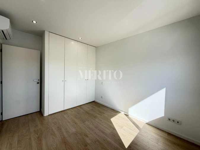 Moradia T4 para Venda em São Vitor (Braga) Foto 13