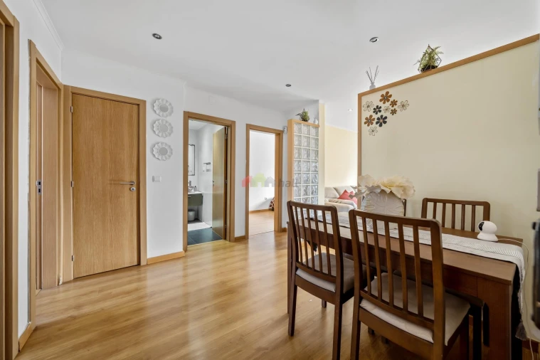 Apartamento T3 para Venda em Santo Antonio da Charneca Foto 4