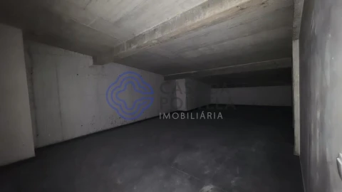 Loja para Venda em Repeses e São Salvador