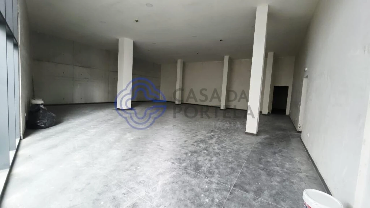 Loja para Venda em Repeses e São Salvador Foto 4