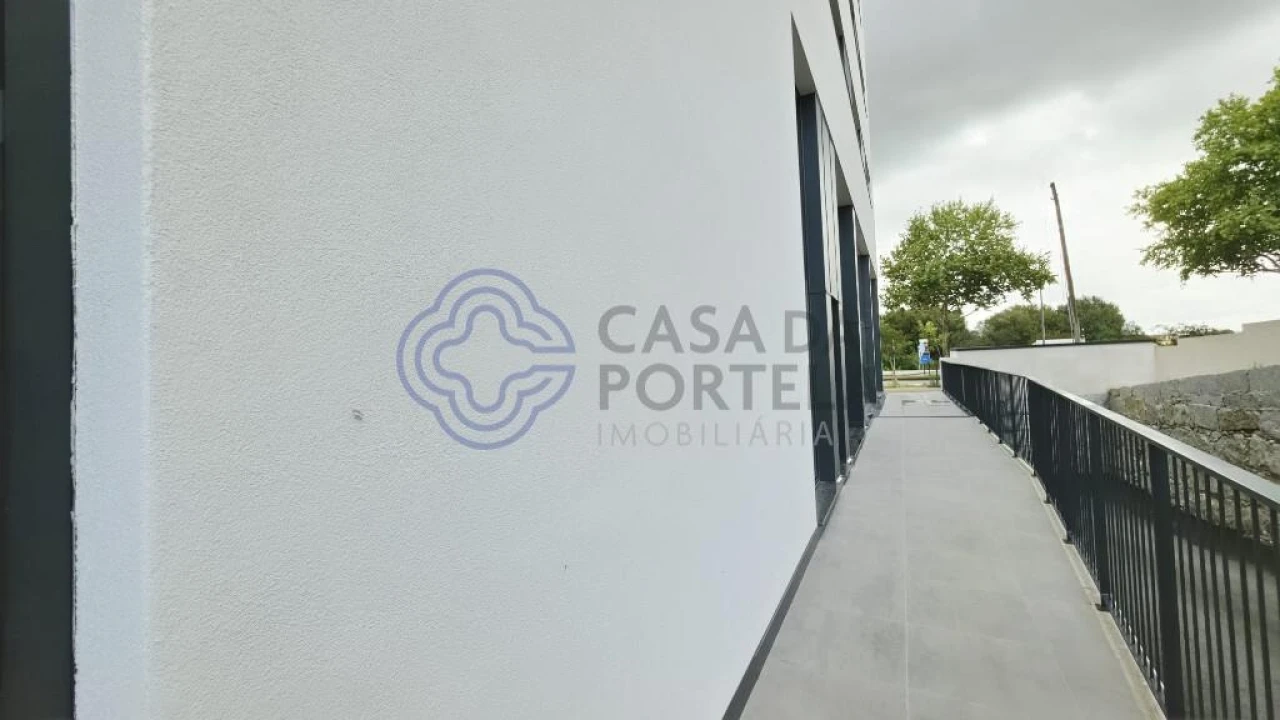 Loja para Venda em Repeses e São Salvador Foto 9