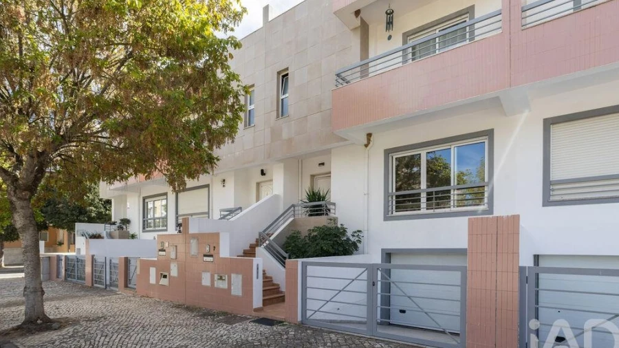 Moradia T4 para Venda em Tavira (Santa Maria e Santiago)