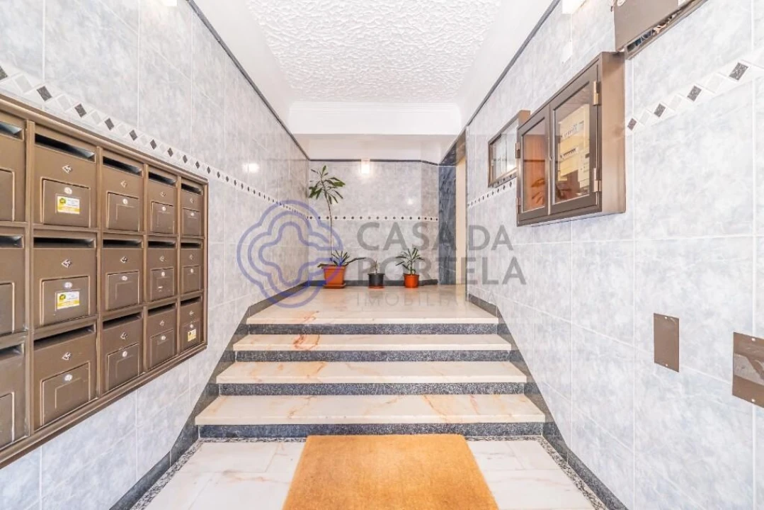 Apartamento T1 para Venda em Cacém e São Marcos Foto 27