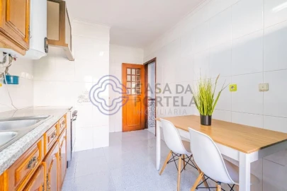 Apartamento T1 para Venda em Cacém e São Marcos