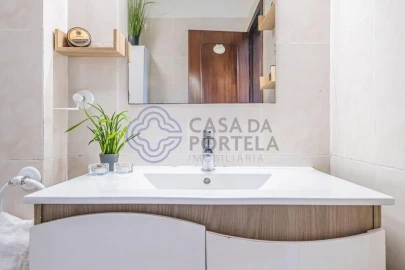 Apartamento T1 para Venda em Cacém e São Marcos