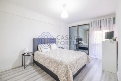 Apartamento T1 para Venda em Cacém e São Marcos