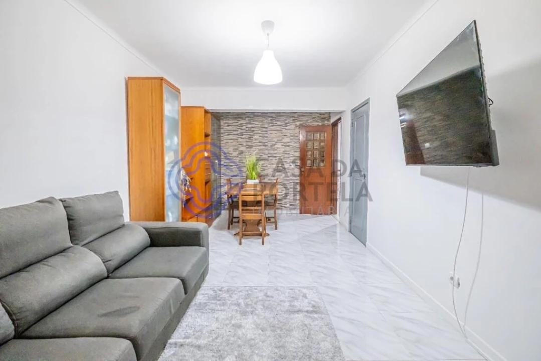 Apartamento T1 para Venda em Cacém e São Marcos Foto 25