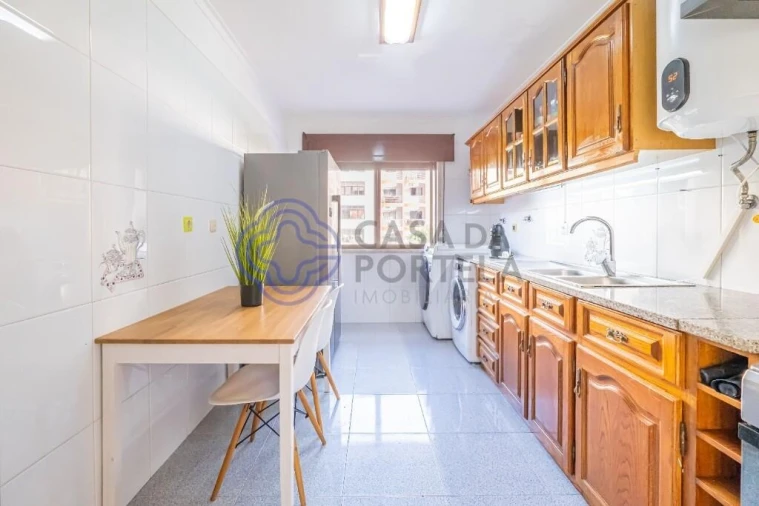 Apartamento T1 para Venda em Cacém e São Marcos Foto 11