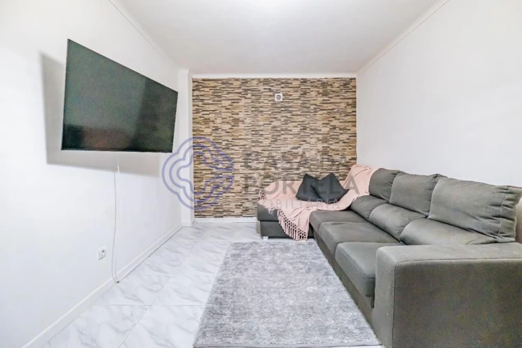 Apartamento T1 para Venda em Cacém e São Marcos Foto 24