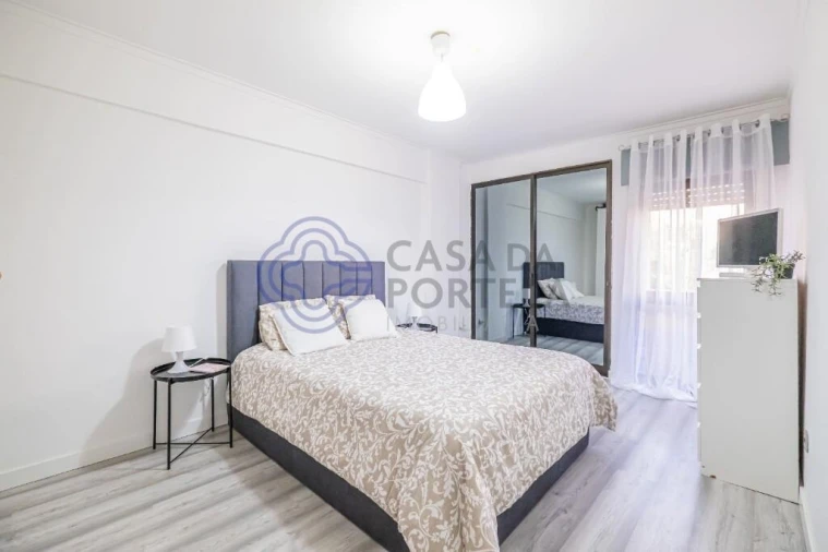Apartamento T1 para Venda em Cacém e São Marcos Foto 6