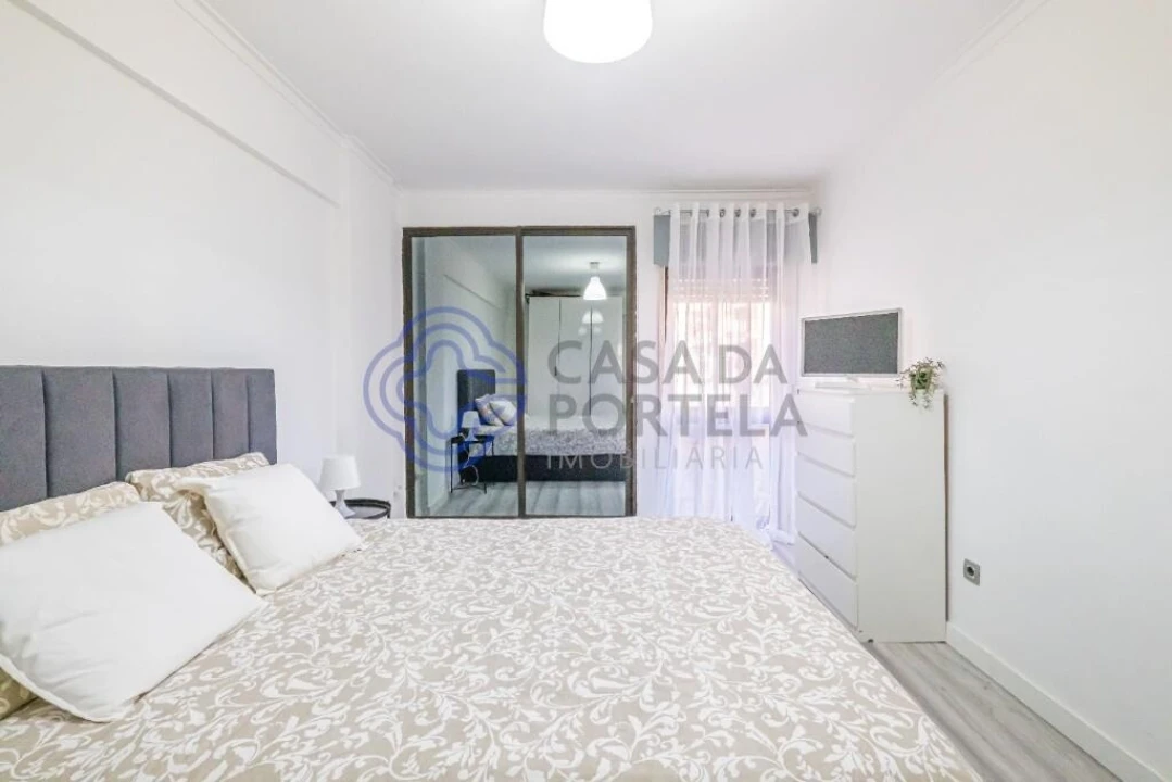 Apartamento T1 para Venda em Cacém e São Marcos Foto 7
