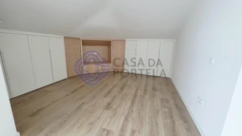 Apartamento T2 para Venda em Viseu