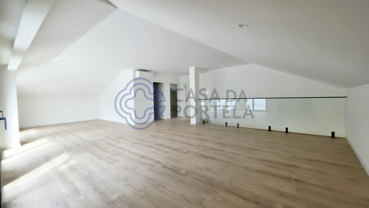 Apartamento T2 para Venda em Viseu Foto 20