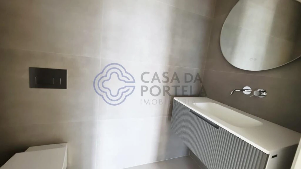 Apartamento T2 para Venda em Viseu Foto 15