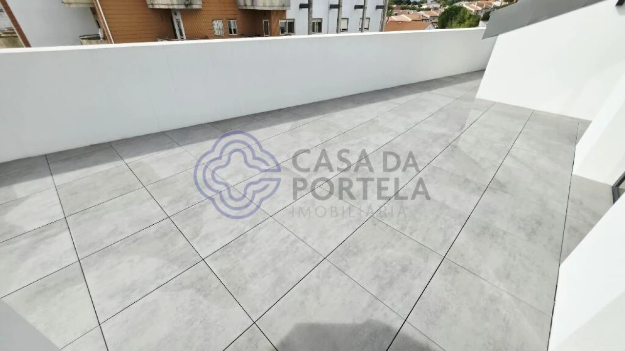 Apartamento T2 para Venda em Viseu Foto 19