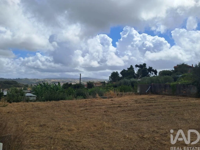 Terreno para Venda em Parceiros e Azoia Foto 10