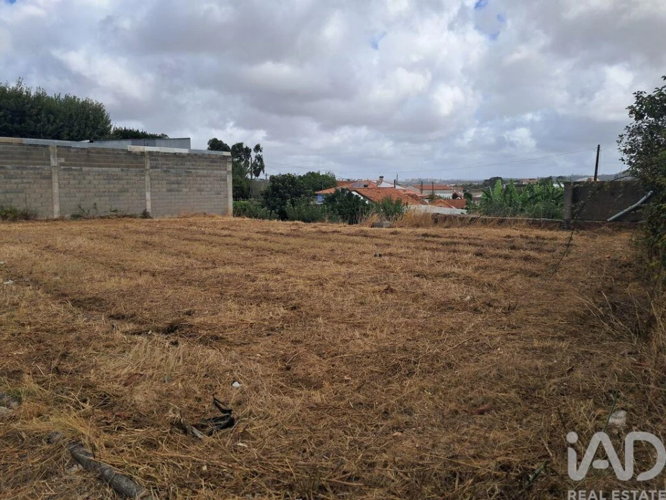 Terreno para Venda em Parceiros e Azoia Foto 5