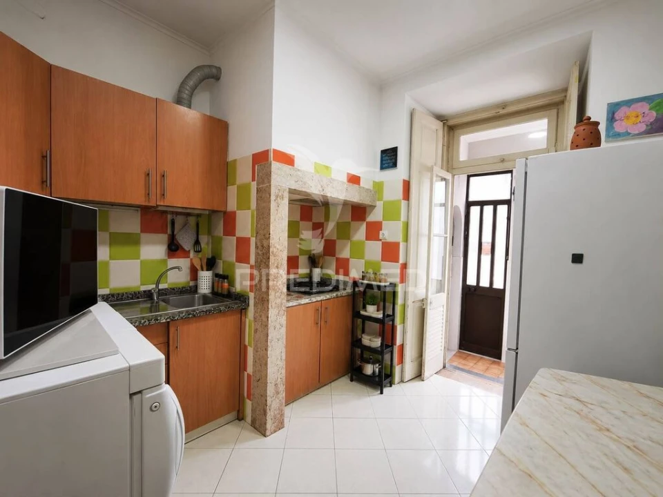 Apartamento T5 para Venda em Arroios Foto 6
