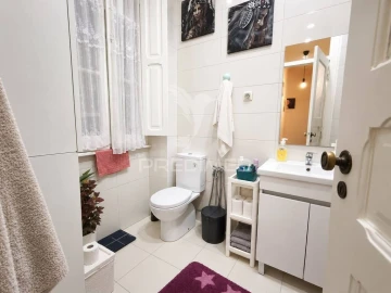 Apartamento T5 para Venda em Arroios