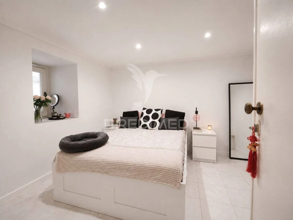 Apartamento T5 para Venda em Arroios Foto 14