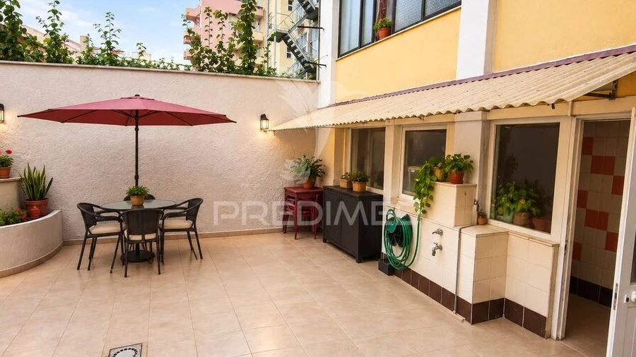 Apartamento T5 para Venda em Arroios