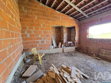 Moradia T2 para Venda em Saboia